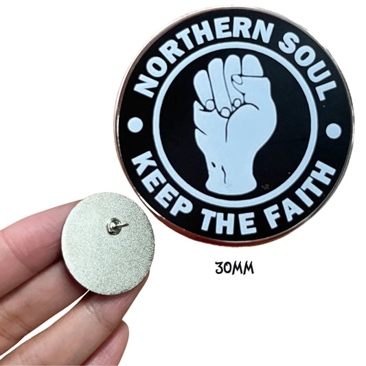 Northern Soul – Anstecknadel „Keep The Faith“